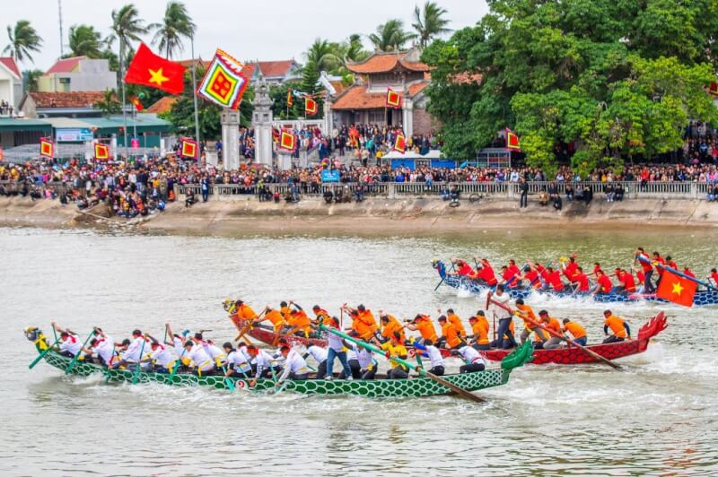 Lễ hội Đền Cờn