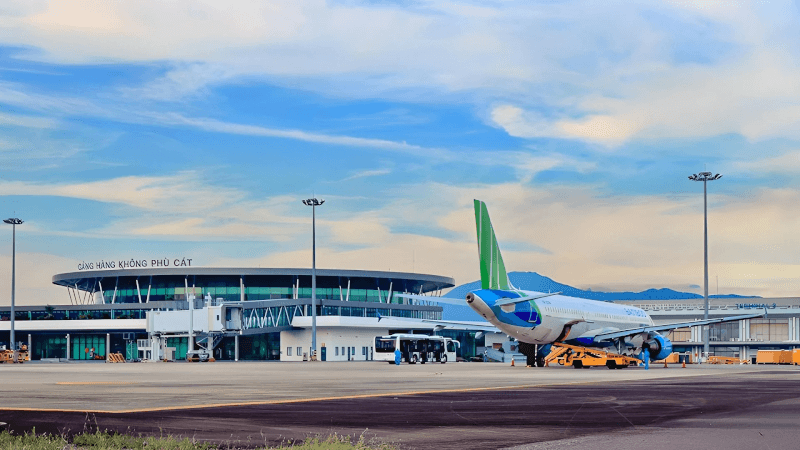Cảng hàng không Phù Cát