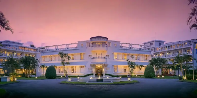 Azerai La Residence Huế