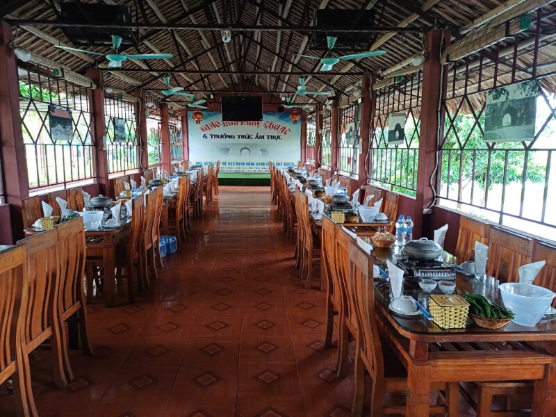  타이도 레스토랑 - 호 왕조 성채