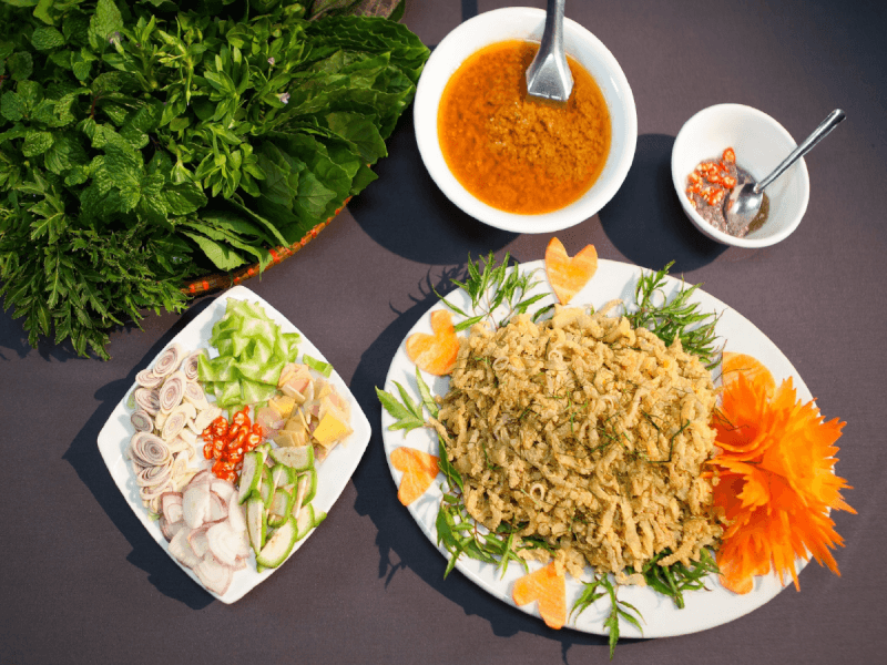 Nach 생선 샐러드