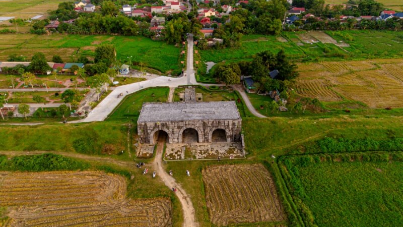 호 왕조 성채 유물을 여행하기에 이상적인 시기입니다.