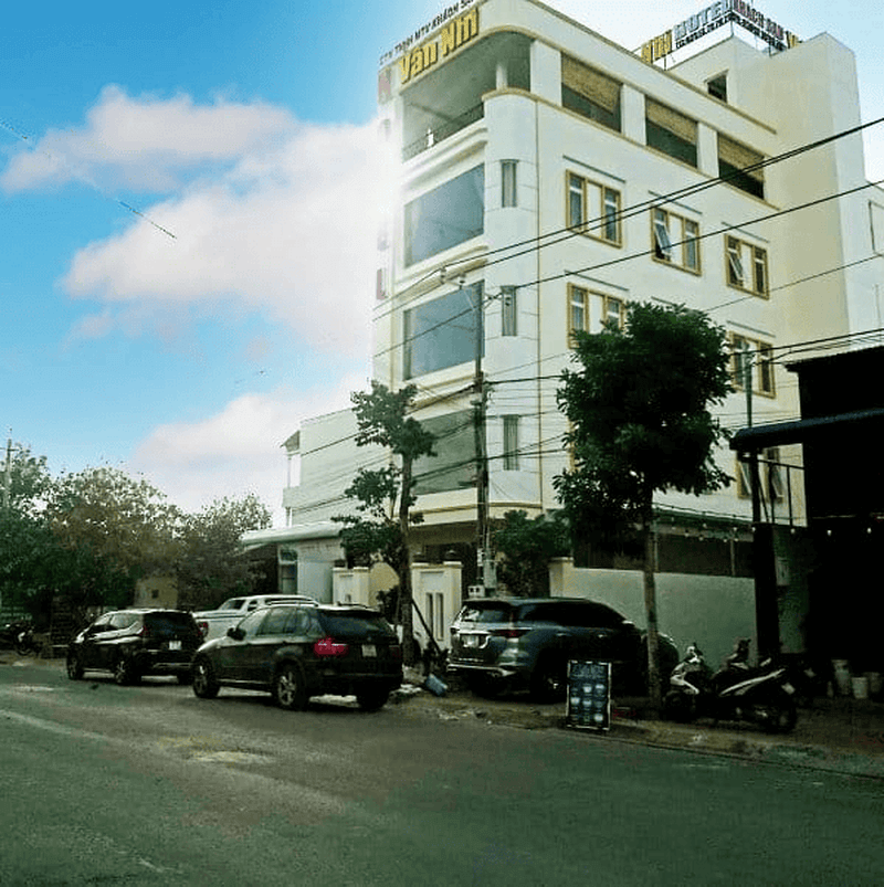 Khách sạn Vân Nhi
