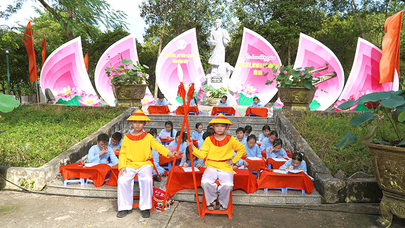 Lễ giỗ cụ Phó bảng Nguyễn Sinh Sắc