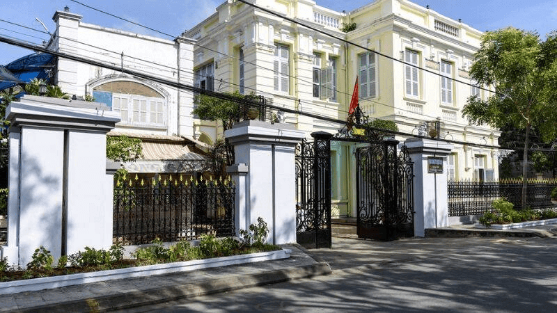 Mặt tiền kiến trúc Pháp cổ