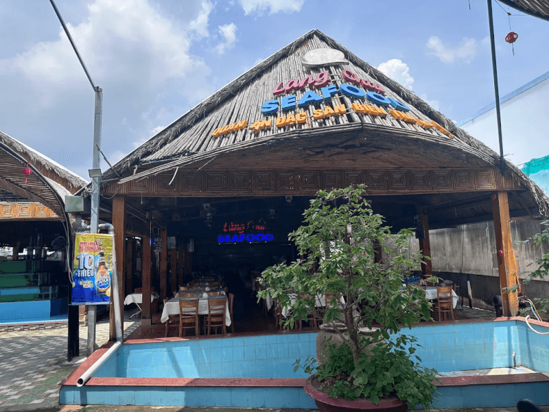 Nhà hàng Làng Chài Mỹ Tho