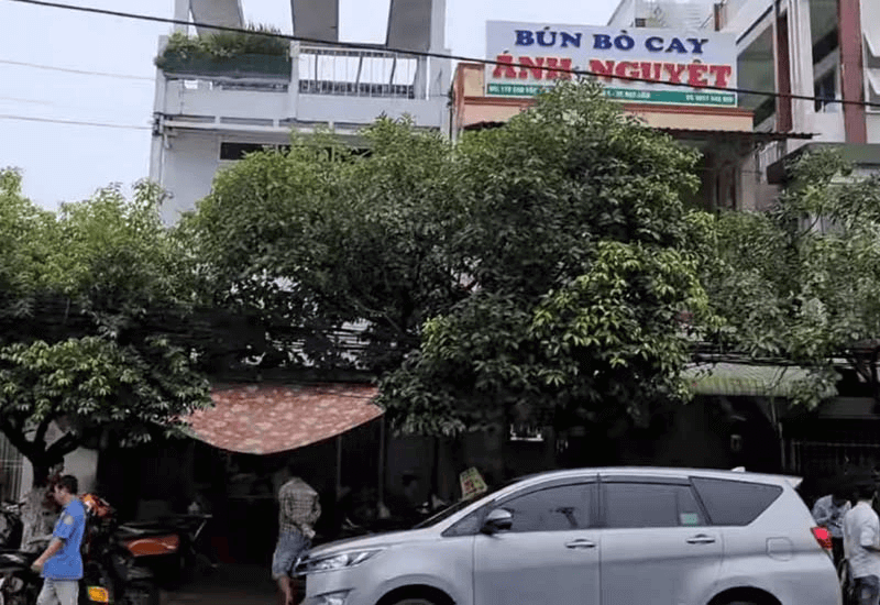 Quán bún bò cay Ánh Nguyệt