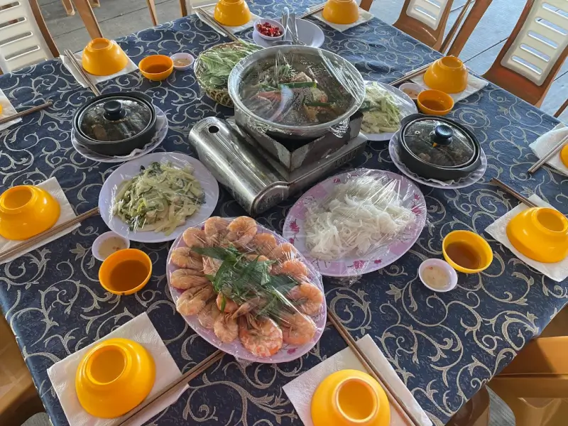 Quán ăn gia đình Ánh Nguyệt