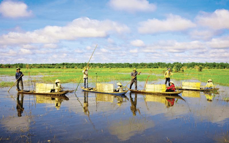 Văn hóa bản địa gắn với bảo tồn thiên nhiên